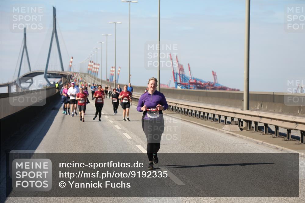 03.10.2025 - Köhlbrandbrückenlauf Yannick Fuchs http://msf.ph/oto/9192335 03.10.2025 12:13:52 Position 3  meine-sportfotos.de