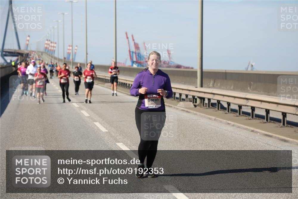 03.10.2025 - Köhlbrandbrückenlauf Yannick Fuchs http://msf.ph/oto/9192353 03.10.2025 12:13:54 Position 3 5509 meine-sportfotos.de