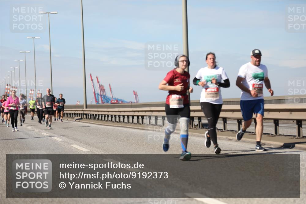 03.10.2025 - Köhlbrandbrückenlauf Yannick Fuchs http://msf.ph/oto/9192373 03.10.2025 11:53:24 Position 3  meine-sportfotos.de