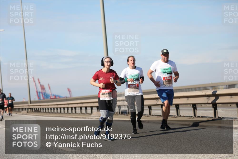 03.10.2025 - Köhlbrandbrückenlauf Yannick Fuchs http://msf.ph/oto/9192375 03.10.2025 11:53:24 Position 3 4782, 6566 meine-sportfotos.de