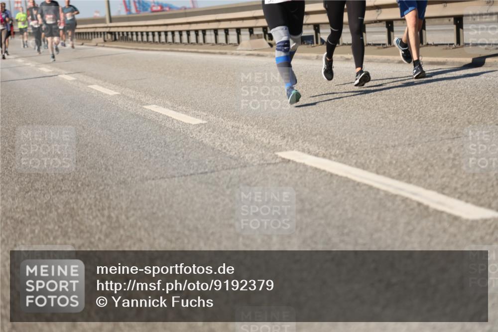 03.10.2025 - Köhlbrandbrückenlauf Yannick Fuchs http://msf.ph/oto/9192379 03.10.2025 11:53:24 Position 3  meine-sportfotos.de