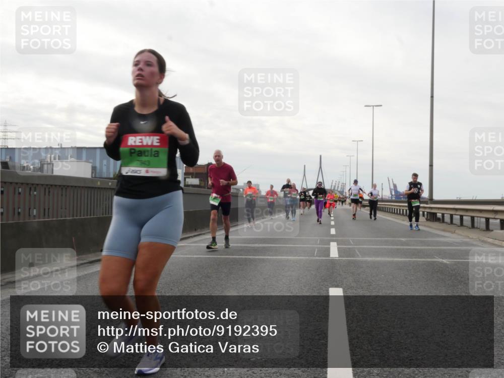 03.10.2025 - Köhlbrandbrückenlauf Matties Gatica Varas http://msf.ph/oto/9192395 03.10.2025 16:10:19 Position 3 7943 meine-sportfotos.de