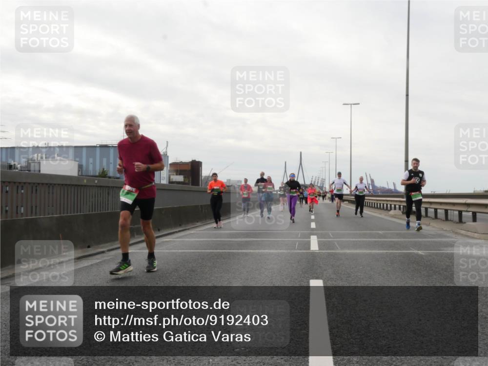 03.10.2025 - Köhlbrandbrückenlauf Matties Gatica Varas http://msf.ph/oto/9192403 03.10.2025 16:10:20 Position 3  meine-sportfotos.de