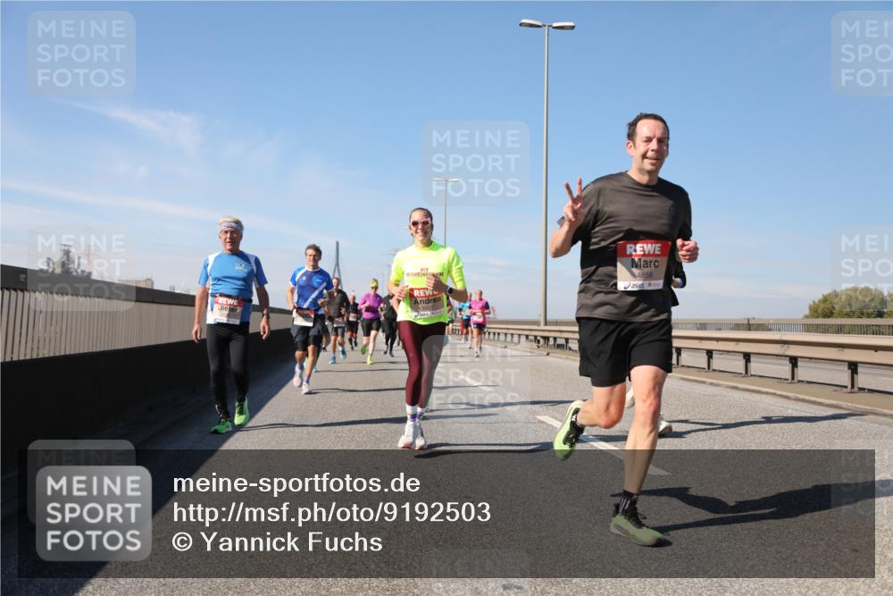 03.10.2025 - Köhlbrandbrückenlauf Yannick Fuchs http://msf.ph/oto/9192503 03.10.2025 11:53:53 Position 3 4858 meine-sportfotos.de