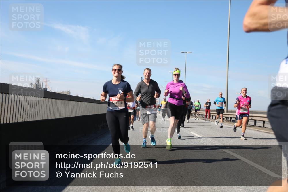 03.10.2025 - Köhlbrandbrückenlauf Yannick Fuchs http://msf.ph/oto/9192541 03.10.2025 11:53:56 Position 3 4671 meine-sportfotos.de