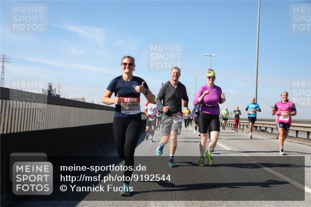 03.10.2025 - Köhlbrandbrückenlauf Yannick Fuchs http://msf.ph/oto/9192544 03.10.2025 11:53:56 Position 3 4671 meine-sportfotos.de