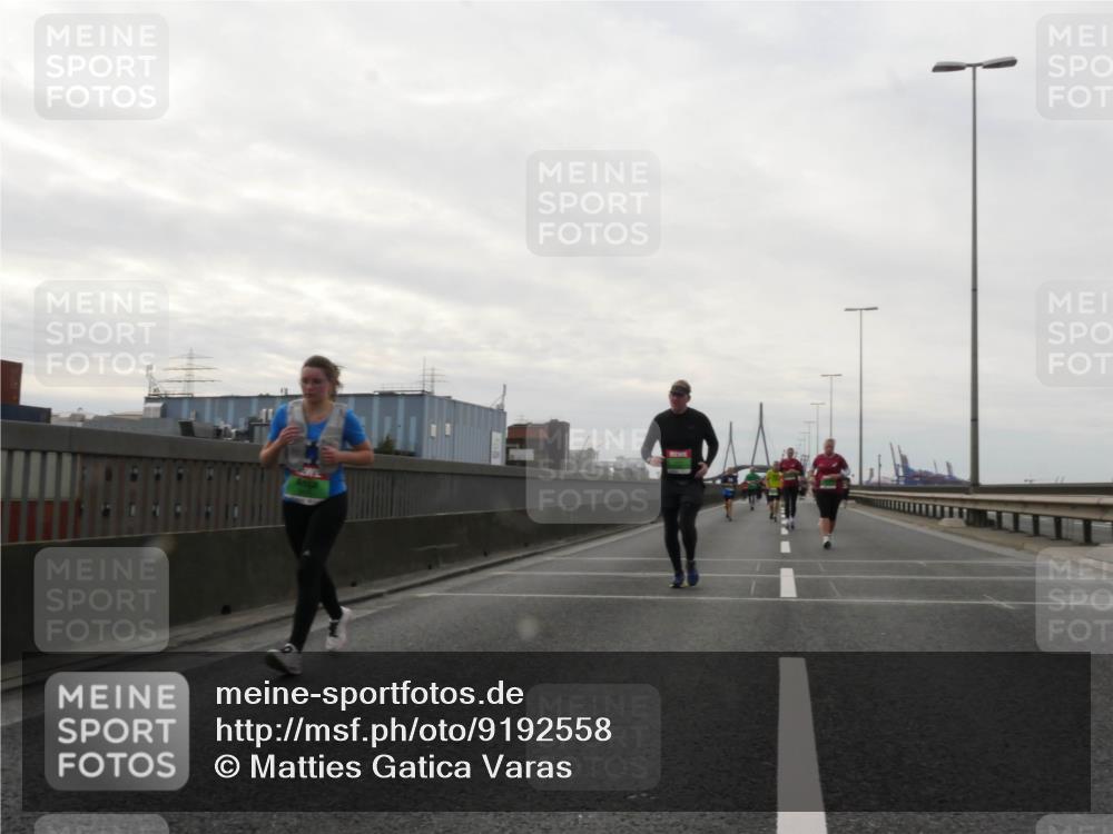 03.10.2025 - Köhlbrandbrückenlauf Matties Gatica Varas http://msf.ph/oto/9192558 03.10.2025 16:10:58 Position 3  meine-sportfotos.de