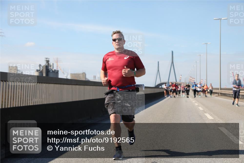 03.10.2025 - Köhlbrandbrückenlauf Yannick Fuchs http://msf.ph/oto/9192565 03.10.2025 12:14:12 Position 3  meine-sportfotos.de