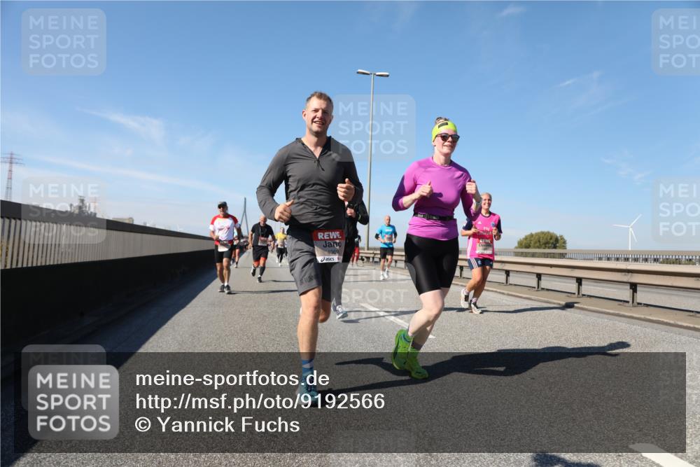03.10.2025 - Köhlbrandbrückenlauf Yannick Fuchs http://msf.ph/oto/9192566 03.10.2025 11:53:57 Position 3 4369 meine-sportfotos.de