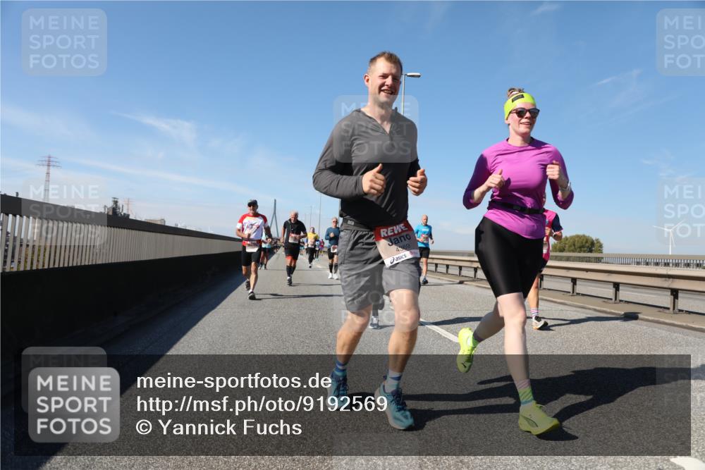 03.10.2025 - Köhlbrandbrückenlauf Yannick Fuchs http://msf.ph/oto/9192569 03.10.2025 11:53:58 Position 3 4369 meine-sportfotos.de