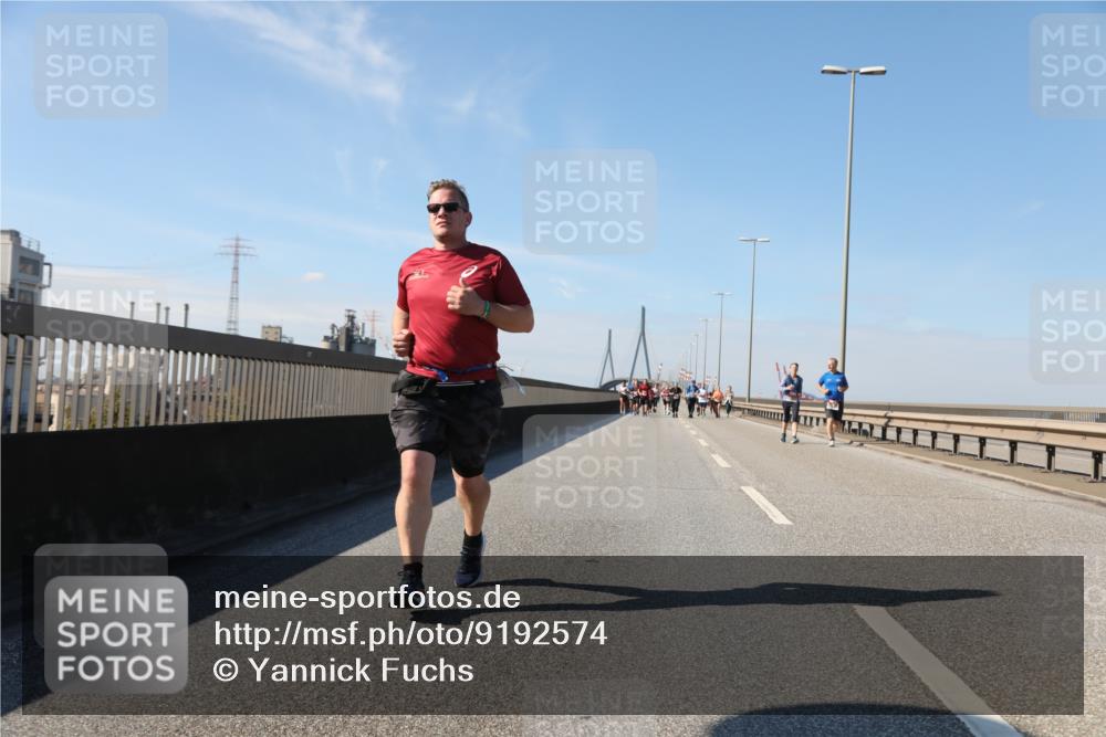 03.10.2025 - Köhlbrandbrückenlauf Yannick Fuchs http://msf.ph/oto/9192574 03.10.2025 12:14:13 Position 3  meine-sportfotos.de