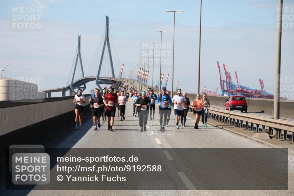 03.10.2025 - Köhlbrandbrückenlauf Yannick Fuchs http://msf.ph/oto/9192588 03.10.2025 12:14:19 Position 3  meine-sportfotos.de