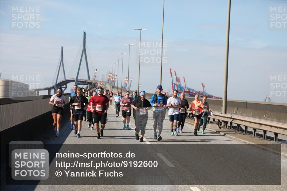 03.10.2025 - Köhlbrandbrückenlauf Yannick Fuchs http://msf.ph/oto/9192600 03.10.2025 12:14:24 Position 3  meine-sportfotos.de