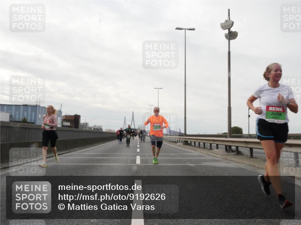 03.10.2025 - Köhlbrandbrückenlauf Matties Gatica Varas http://msf.ph/oto/9192626 03.10.2025 16:11:14 Position 3 8491 meine-sportfotos.de
