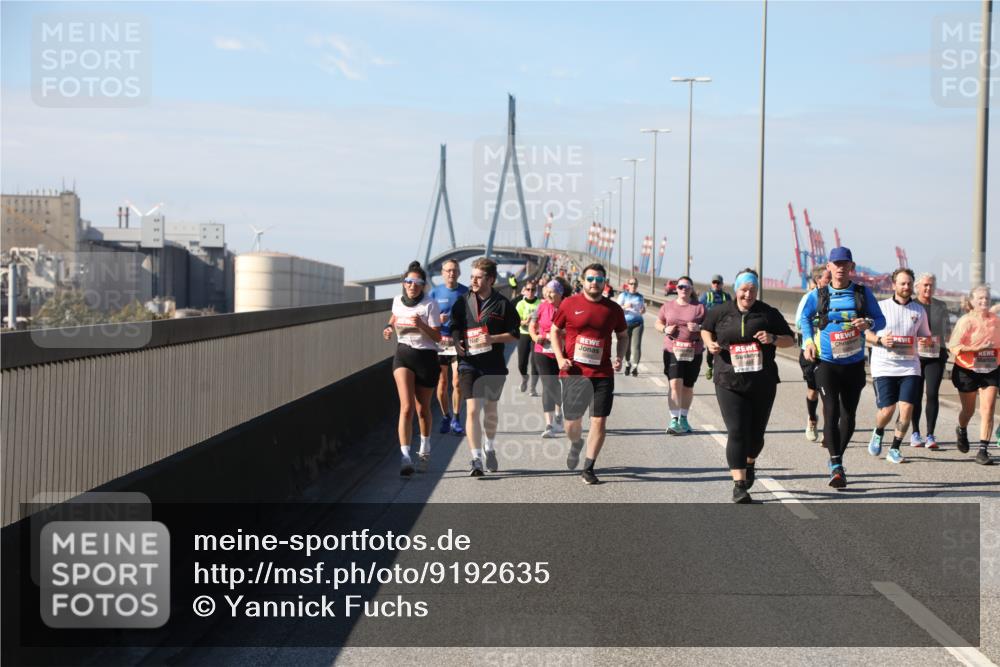 03.10.2025 - Köhlbrandbrückenlauf Yannick Fuchs http://msf.ph/oto/9192635 03.10.2025 12:14:27 Position 3  meine-sportfotos.de