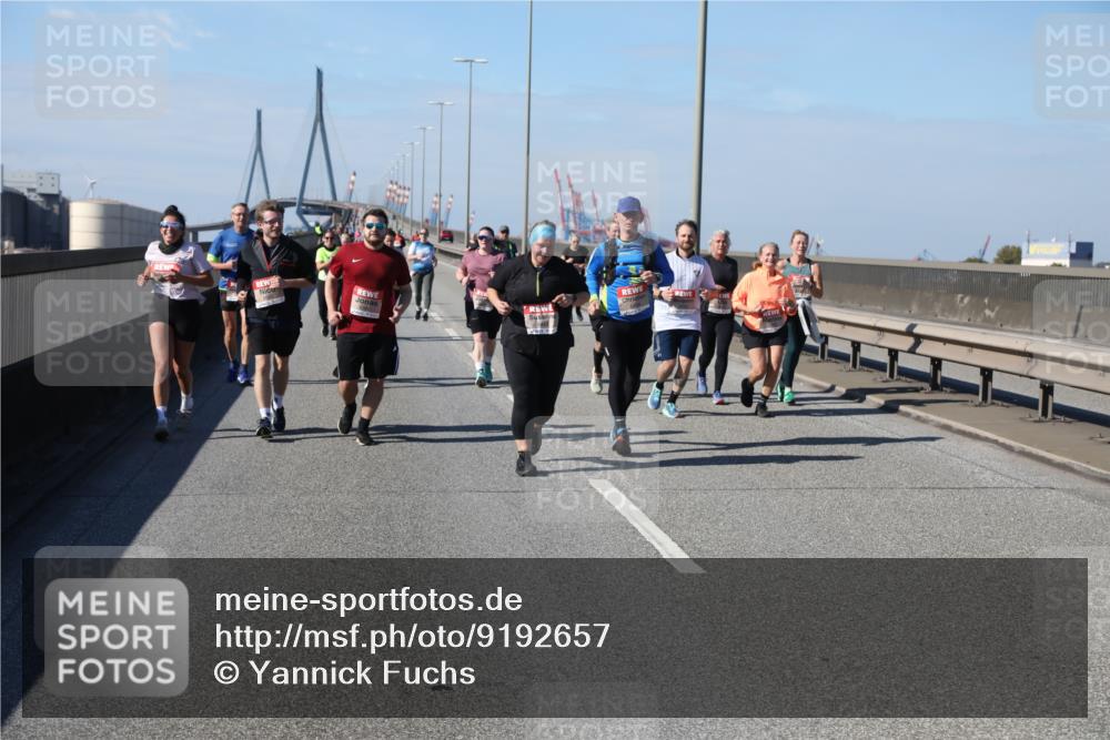 03.10.2025 - Köhlbrandbrückenlauf Yannick Fuchs http://msf.ph/oto/9192657 03.10.2025 12:14:28 Position 3  meine-sportfotos.de