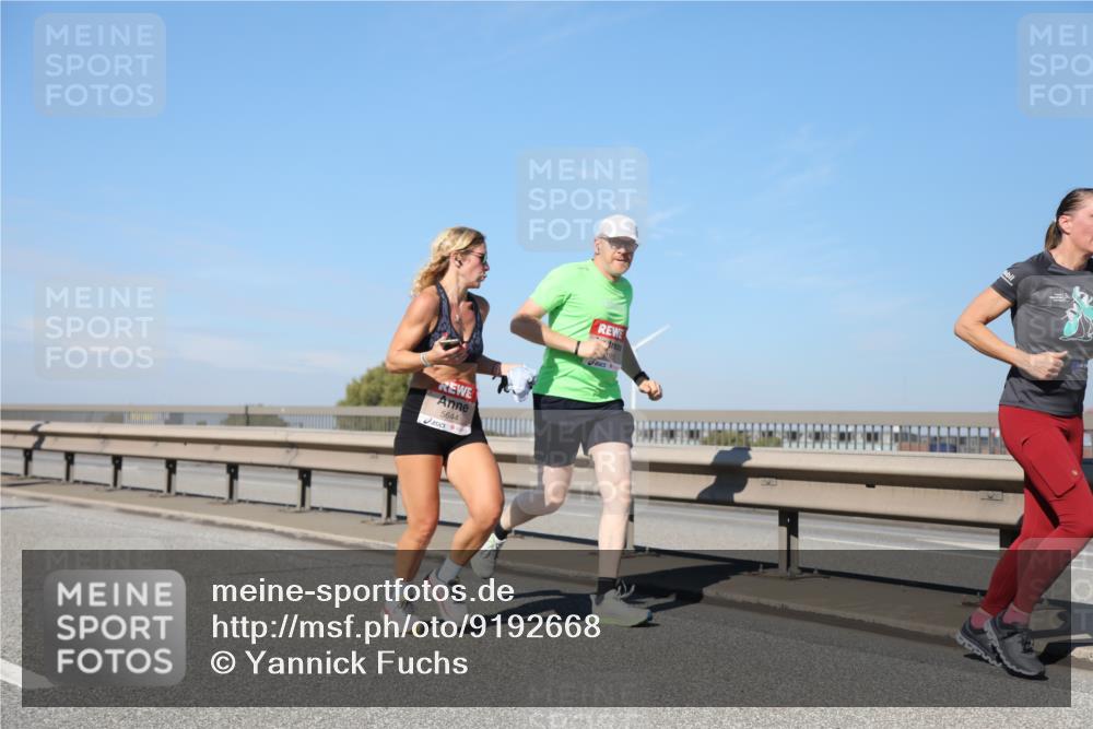 03.10.2025 - Köhlbrandbrückenlauf Yannick Fuchs http://msf.ph/oto/9192668 03.10.2025 11:54:04 Position 3 5644 meine-sportfotos.de