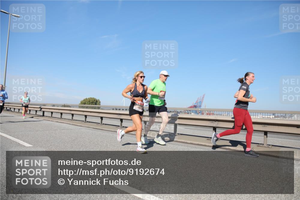 03.10.2025 - Köhlbrandbrückenlauf Yannick Fuchs http://msf.ph/oto/9192674 03.10.2025 11:54:05 Position 3  meine-sportfotos.de
