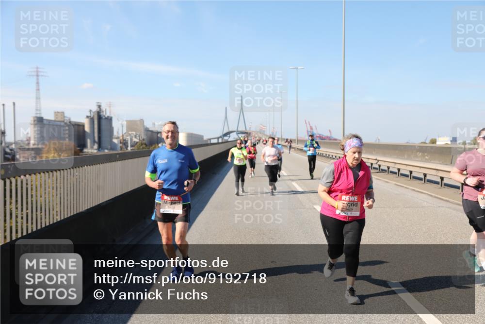 03.10.2025 - Köhlbrandbrückenlauf Yannick Fuchs http://msf.ph/oto/9192718 03.10.2025 12:14:34 Position 3 6468 meine-sportfotos.de