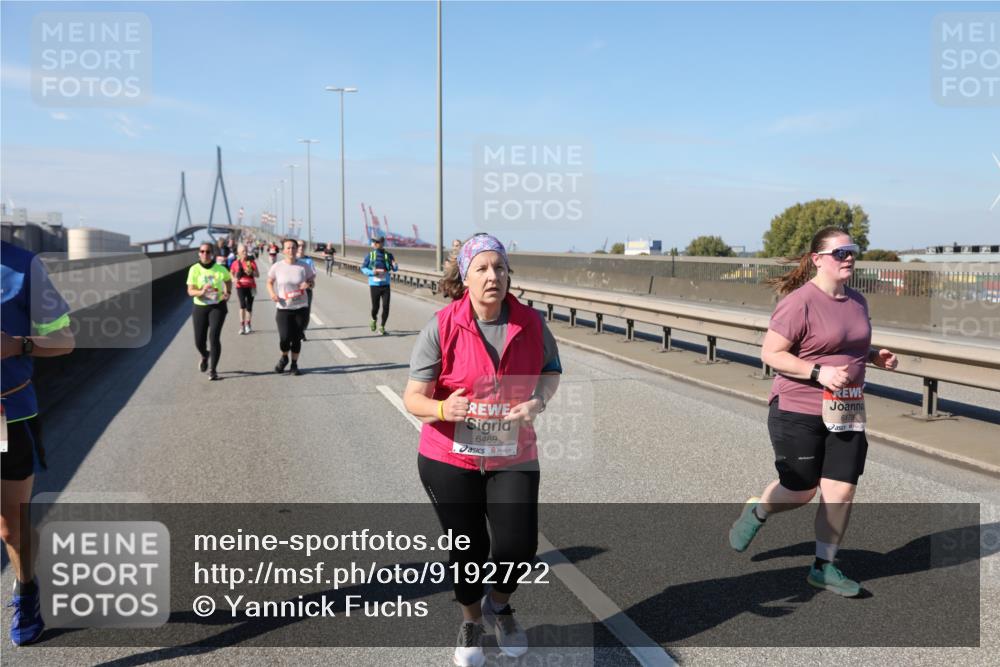 03.10.2025 - Köhlbrandbrückenlauf Yannick Fuchs http://msf.ph/oto/9192722 03.10.2025 12:14:34 Position 3 6469, 6179 meine-sportfotos.de