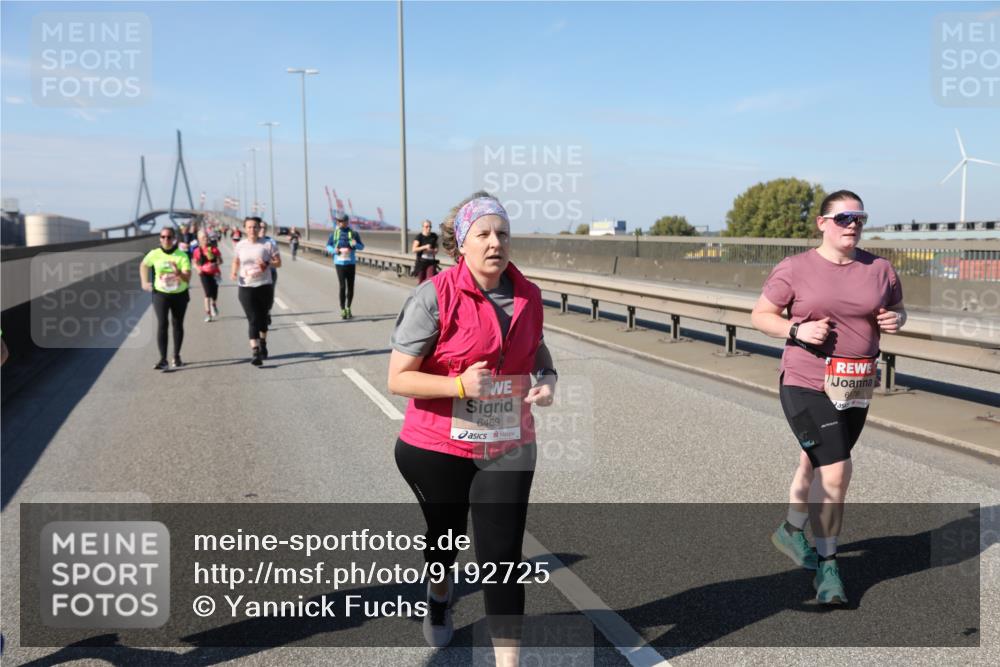 03.10.2025 - Köhlbrandbrückenlauf Yannick Fuchs http://msf.ph/oto/9192725 03.10.2025 12:14:35 Position 3 6469 meine-sportfotos.de