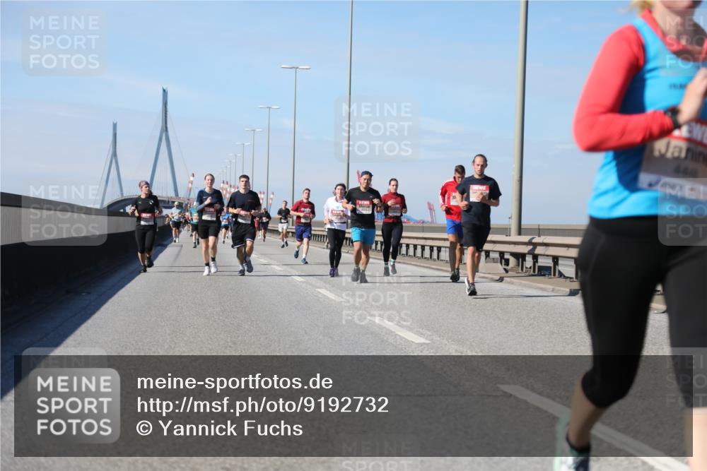 03.10.2025 - Köhlbrandbrückenlauf Yannick Fuchs http://msf.ph/oto/9192732 03.10.2025 11:54:09 Position 3 444 meine-sportfotos.de