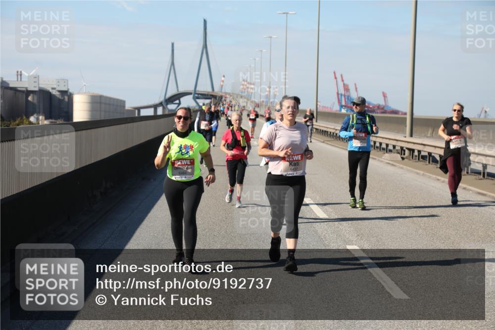 03.10.2025 - Köhlbrandbrückenlauf Yannick Fuchs http://msf.ph/oto/9192737 03.10.2025 12:14:36 Position 3 5484, 6437 meine-sportfotos.de