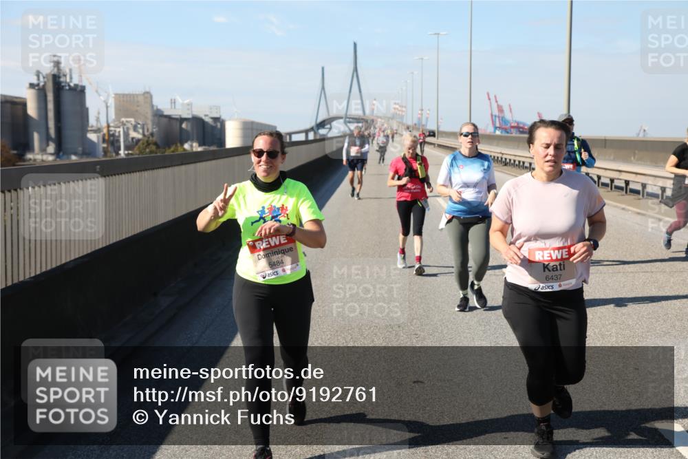 03.10.2025 - Köhlbrandbrückenlauf Yannick Fuchs http://msf.ph/oto/9192761 03.10.2025 12:14:38 Position 3 5484, 6437 meine-sportfotos.de