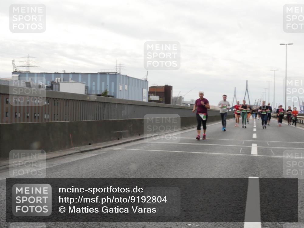 03.10.2025 - Köhlbrandbrückenlauf Matties Gatica Varas http://msf.ph/oto/9192804 03.10.2025 16:11:57 Position 3  meine-sportfotos.de