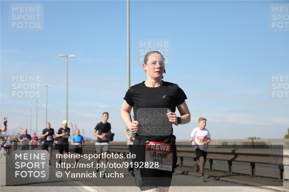 03.10.2025 - Köhlbrandbrückenlauf Yannick Fuchs http://msf.ph/oto/9192828 03.10.2025 11:54:22 Position 3 6098 meine-sportfotos.de