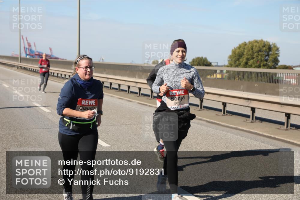 03.10.2025 - Köhlbrandbrückenlauf Yannick Fuchs http://msf.ph/oto/9192831 03.10.2025 12:14:56 Position 3 5613 meine-sportfotos.de