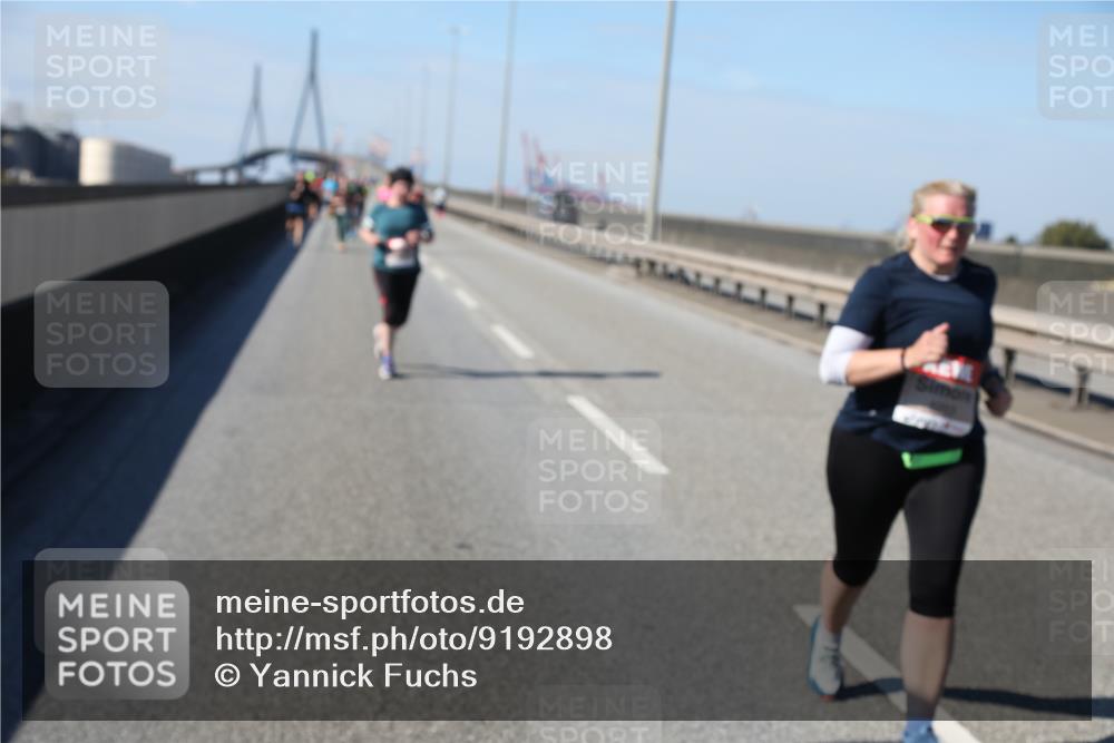 03.10.2025 - Köhlbrandbrückenlauf Yannick Fuchs http://msf.ph/oto/9192898 03.10.2025 12:15:08 Position 3  meine-sportfotos.de