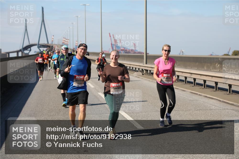 03.10.2025 - Köhlbrandbrückenlauf Yannick Fuchs http://msf.ph/oto/9192938 03.10.2025 12:15:21 Position 3 6160, 6161, 6711 meine-sportfotos.de