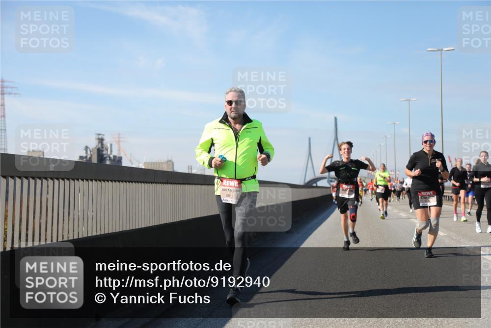 03.10.2025 - Köhlbrandbrückenlauf Yannick Fuchs http://msf.ph/oto/9192940 03.10.2025 11:54:34 Position 3 6012, 44 meine-sportfotos.de