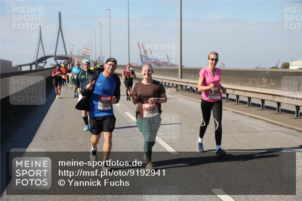 03.10.2025 - Köhlbrandbrückenlauf Yannick Fuchs http://msf.ph/oto/9192941 03.10.2025 12:15:21 Position 3 6160, 6161, 6711 meine-sportfotos.de