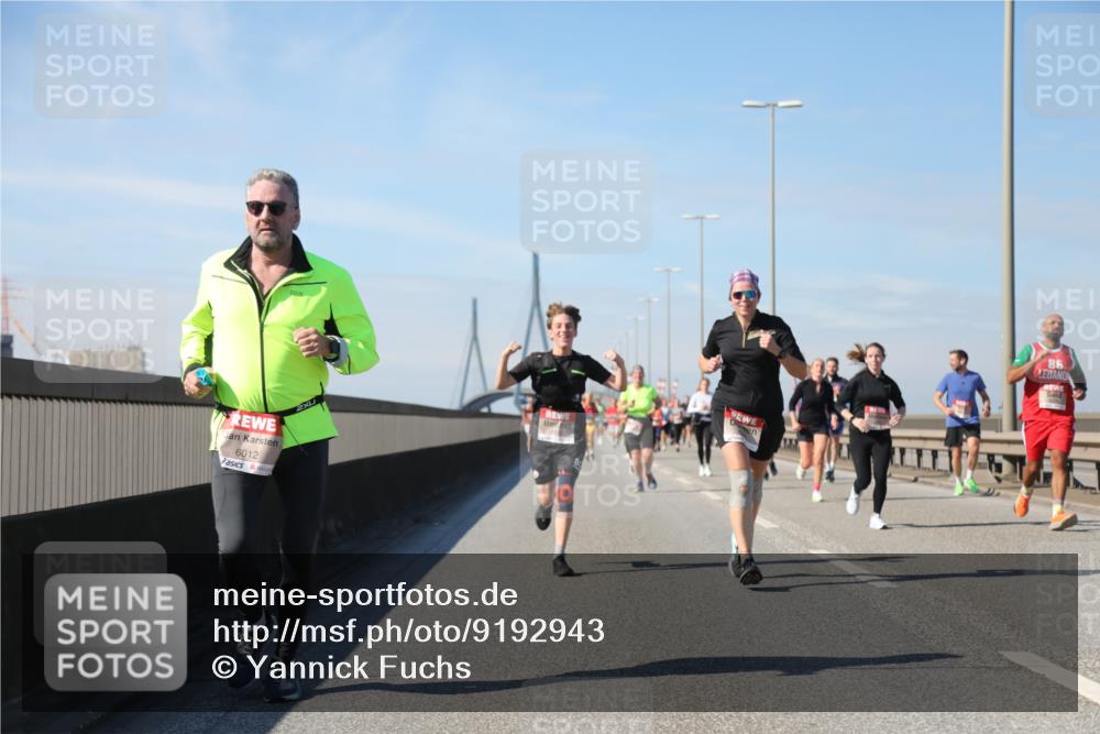03.10.2025 - Köhlbrandbrückenlauf Yannick Fuchs http://msf.ph/oto/9192943 03.10.2025 11:54:34 Position 3 6012, 86 meine-sportfotos.de