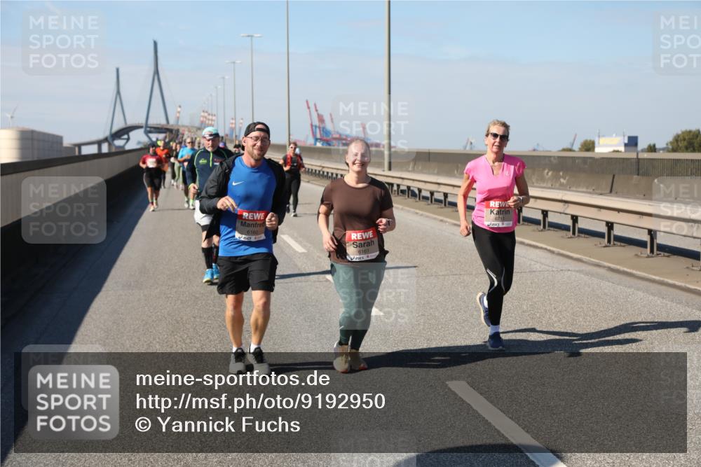 03.10.2025 - Köhlbrandbrückenlauf Yannick Fuchs http://msf.ph/oto/9192950 03.10.2025 12:15:21 Position 3 6160, 6161, 6711 meine-sportfotos.de