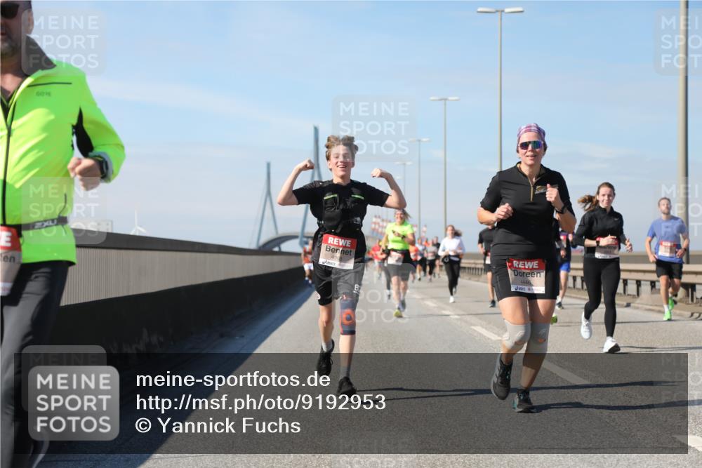 03.10.2025 - Köhlbrandbrückenlauf Yannick Fuchs http://msf.ph/oto/9192953 03.10.2025 11:54:35 Position 3 496, 4446 meine-sportfotos.de