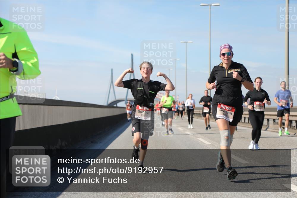 03.10.2025 - Köhlbrandbrückenlauf Yannick Fuchs http://msf.ph/oto/9192957 03.10.2025 11:54:35 Position 3 4965, 4446 meine-sportfotos.de