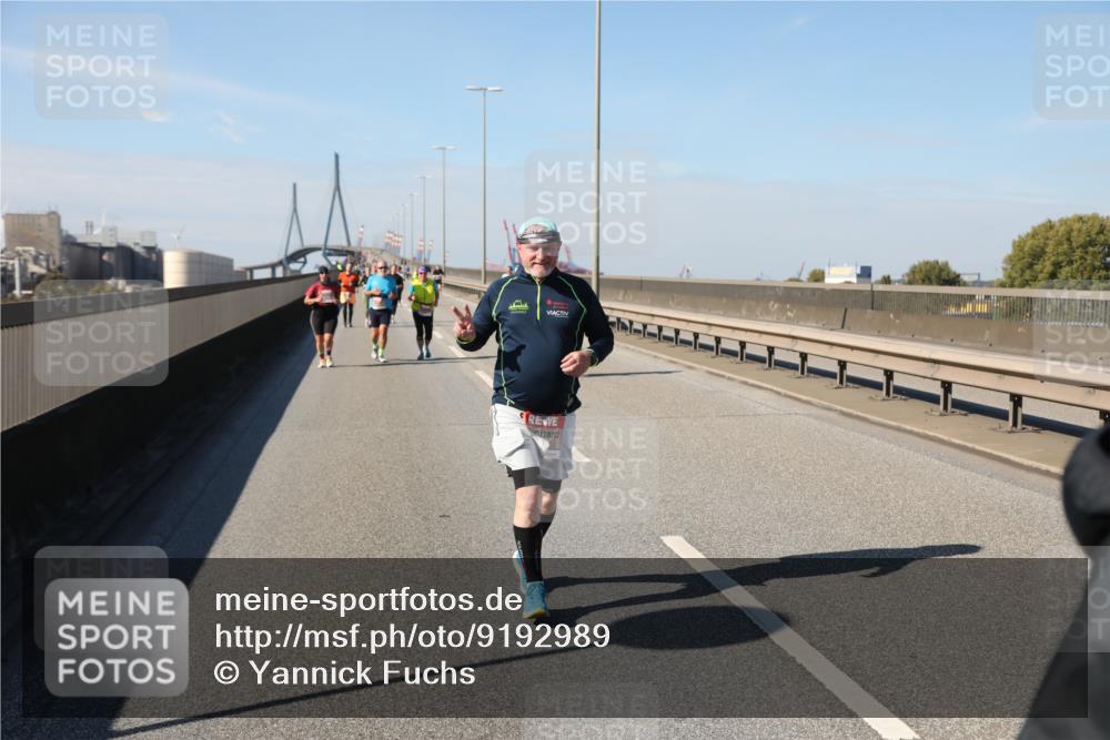 03.10.2025 - Köhlbrandbrückenlauf Yannick Fuchs http://msf.ph/oto/9192989 03.10.2025 12:15:24 Position 3  meine-sportfotos.de