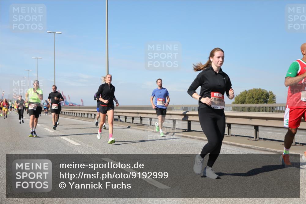 03.10.2025 - Köhlbrandbrückenlauf Yannick Fuchs http://msf.ph/oto/9192999 03.10.2025 11:54:38 Position 3 4855 meine-sportfotos.de