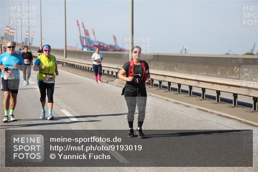 03.10.2025 - Köhlbrandbrückenlauf Yannick Fuchs http://msf.ph/oto/9193019 03.10.2025 12:15:27 Position 3  meine-sportfotos.de