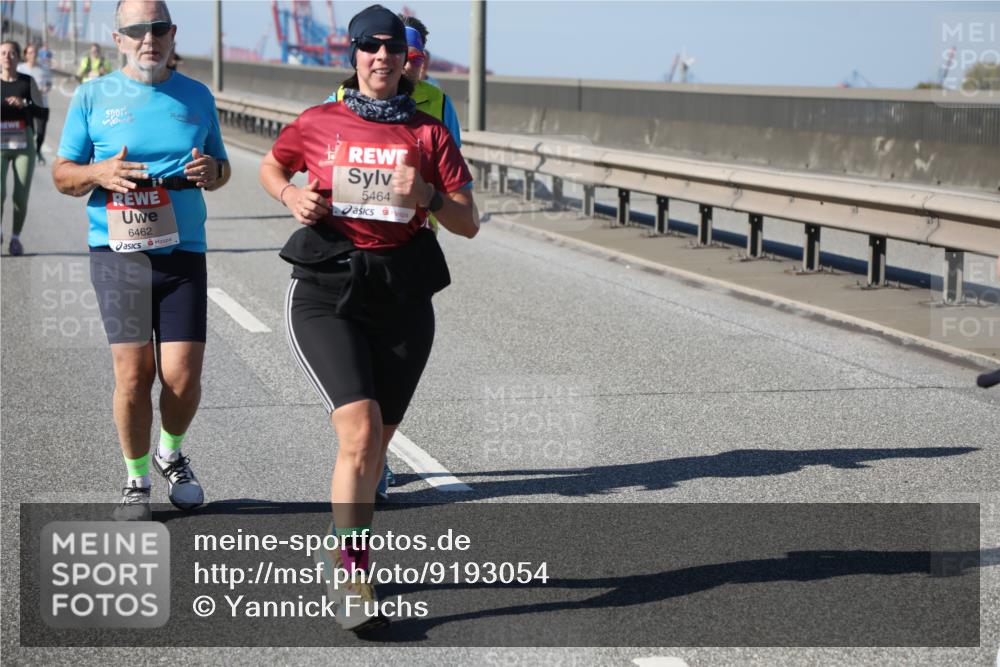 03.10.2025 - Köhlbrandbrückenlauf Yannick Fuchs http://msf.ph/oto/9193054 03.10.2025 12:15:30 Position 3 6462, 5464 meine-sportfotos.de