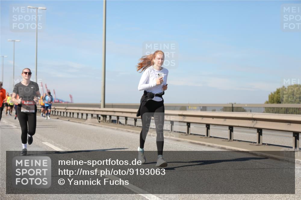 03.10.2025 - Köhlbrandbrückenlauf Yannick Fuchs http://msf.ph/oto/9193063 03.10.2025 11:54:43 Position 3  meine-sportfotos.de