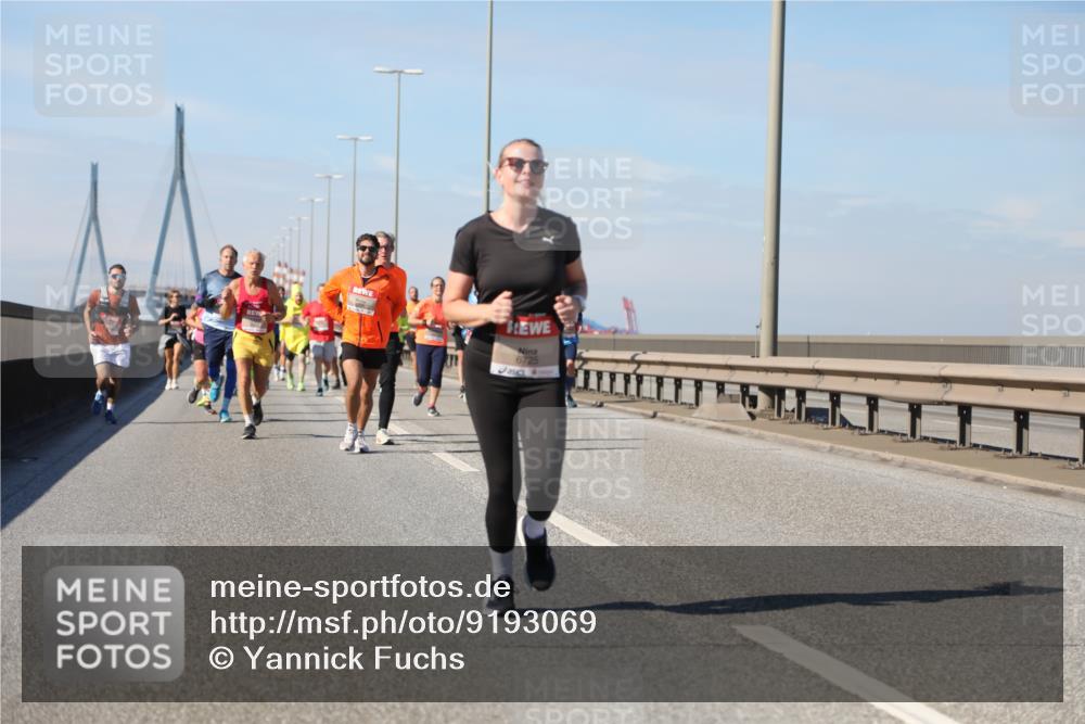 03.10.2025 - Köhlbrandbrückenlauf Yannick Fuchs http://msf.ph/oto/9193069 03.10.2025 11:54:43 Position 3 6725 meine-sportfotos.de