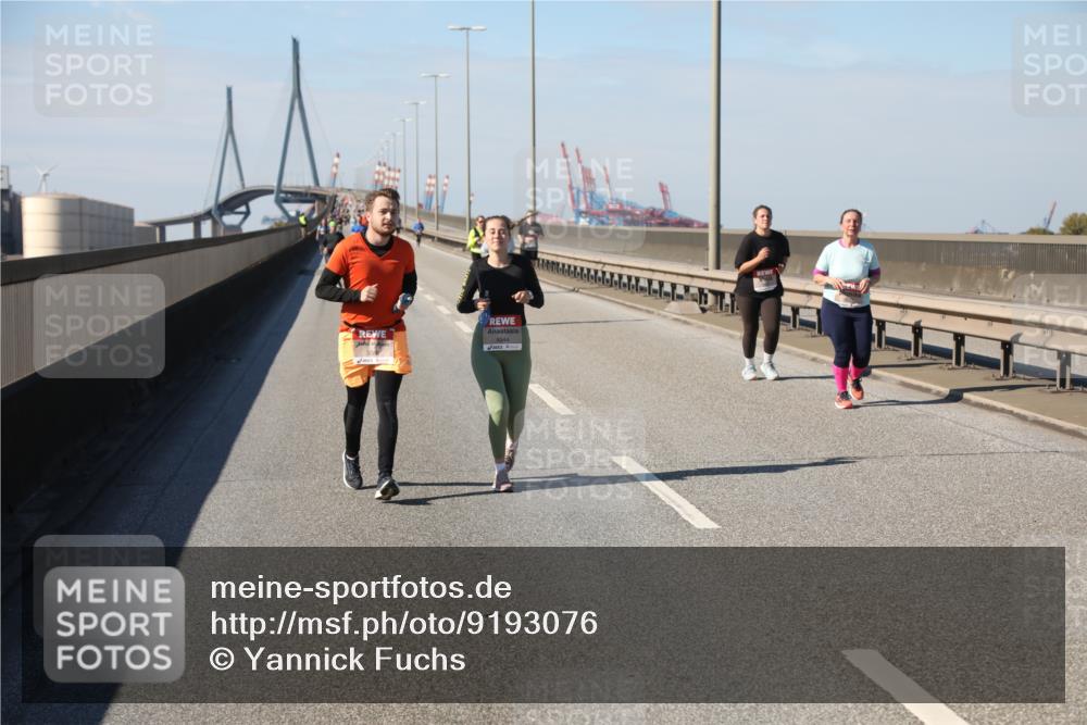 03.10.2025 - Köhlbrandbrückenlauf Yannick Fuchs http://msf.ph/oto/9193076 03.10.2025 12:15:35 Position 3  meine-sportfotos.de
