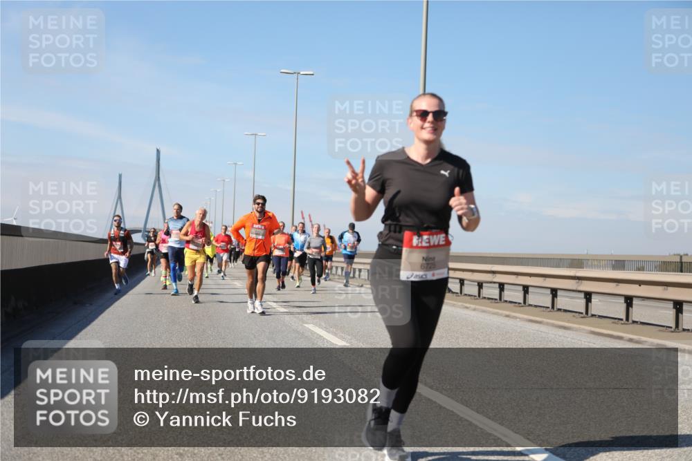 03.10.2025 - Köhlbrandbrückenlauf Yannick Fuchs http://msf.ph/oto/9193082 03.10.2025 11:54:44 Position 3 6725 meine-sportfotos.de