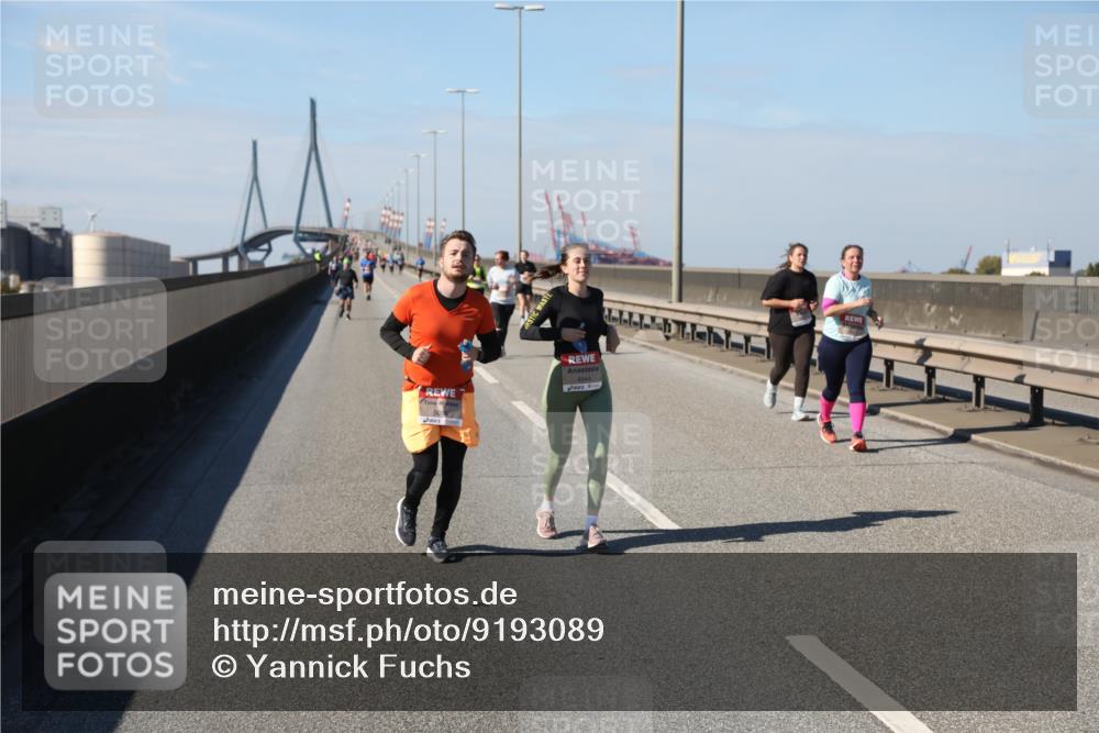 03.10.2025 - Köhlbrandbrückenlauf Yannick Fuchs http://msf.ph/oto/9193089 03.10.2025 12:15:36 Position 3  meine-sportfotos.de