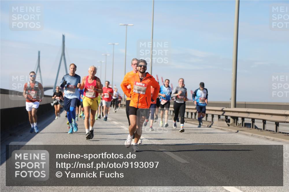 03.10.2025 - Köhlbrandbrückenlauf Yannick Fuchs http://msf.ph/oto/9193097 03.10.2025 11:54:45 Position 3 4426 meine-sportfotos.de