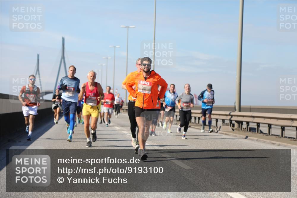 03.10.2025 - Köhlbrandbrückenlauf Yannick Fuchs http://msf.ph/oto/9193100 03.10.2025 11:54:46 Position 3  meine-sportfotos.de